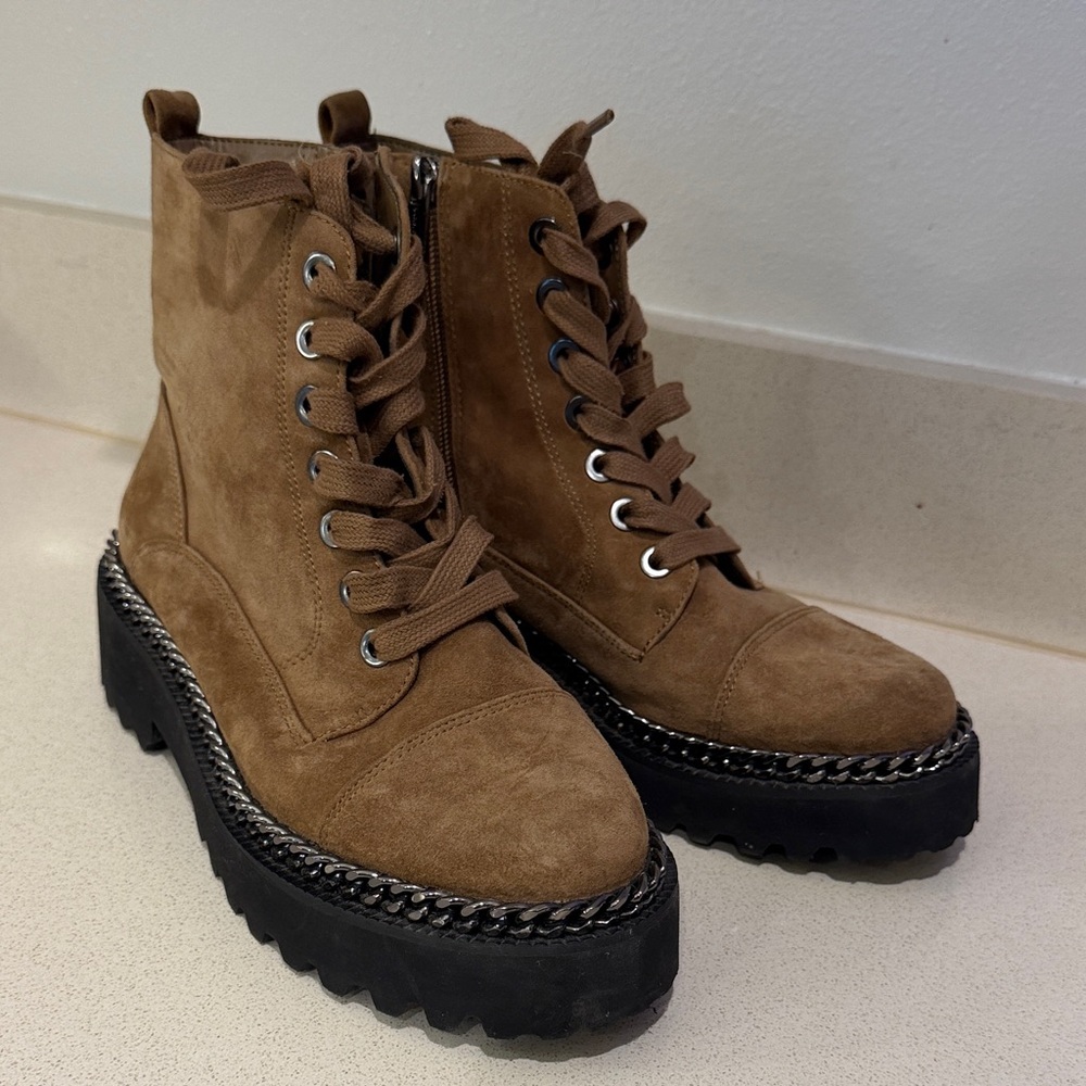 Vince Camuto Brown Lace-Up Combat Boots